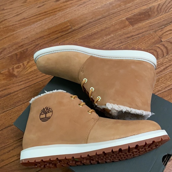 Host Pick - Mens Timberland Ridge Waterproof Chukka Boots - Picture 8 of 10